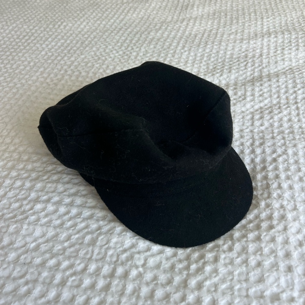 H&M Early 2000s Black Baker Boy Cap
